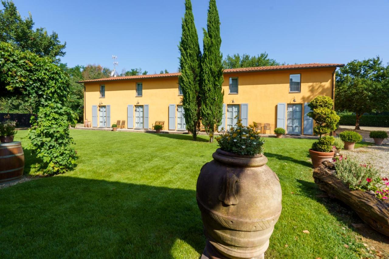 Gasthaus La Scuderia Casa Vacanze Arezzo Exterior foto