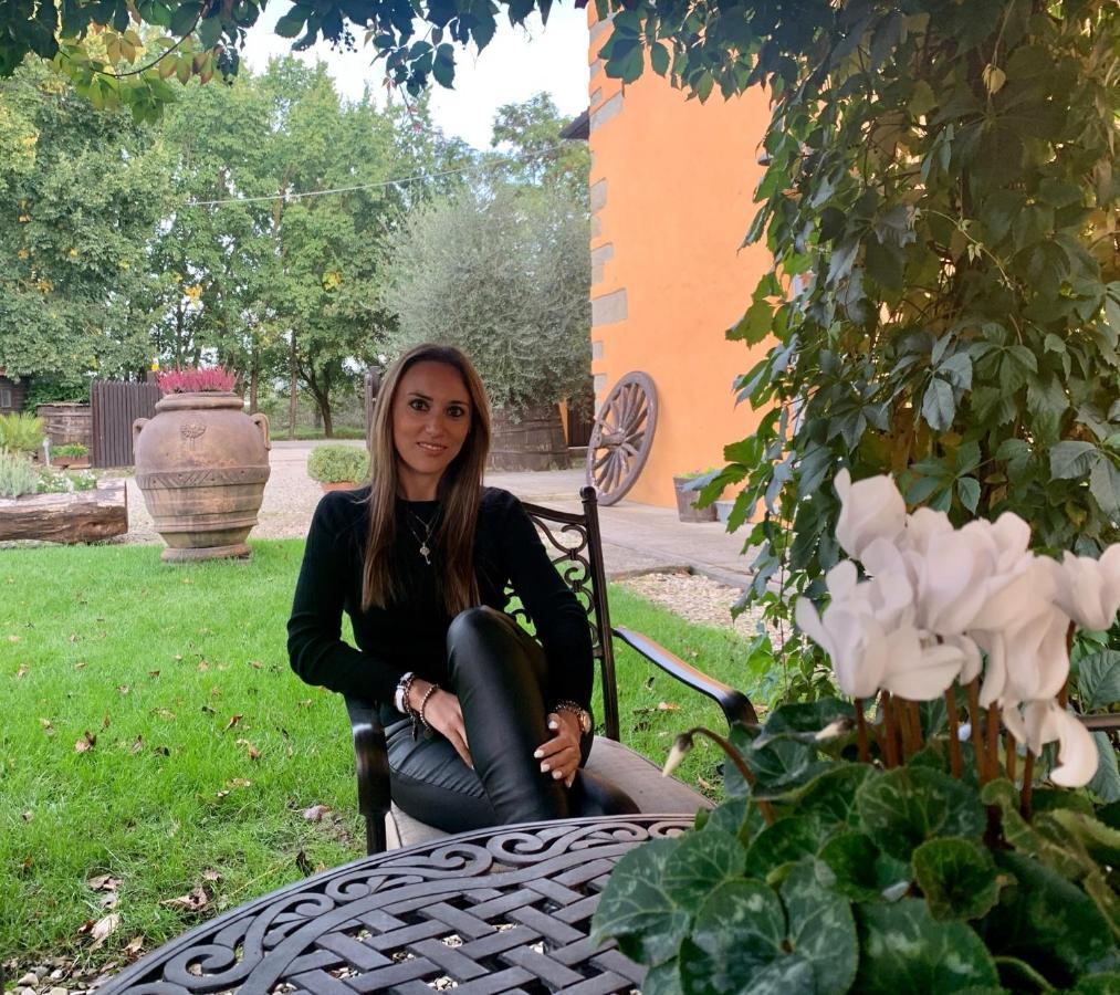 Gasthaus La Scuderia Casa Vacanze Arezzo Exterior foto